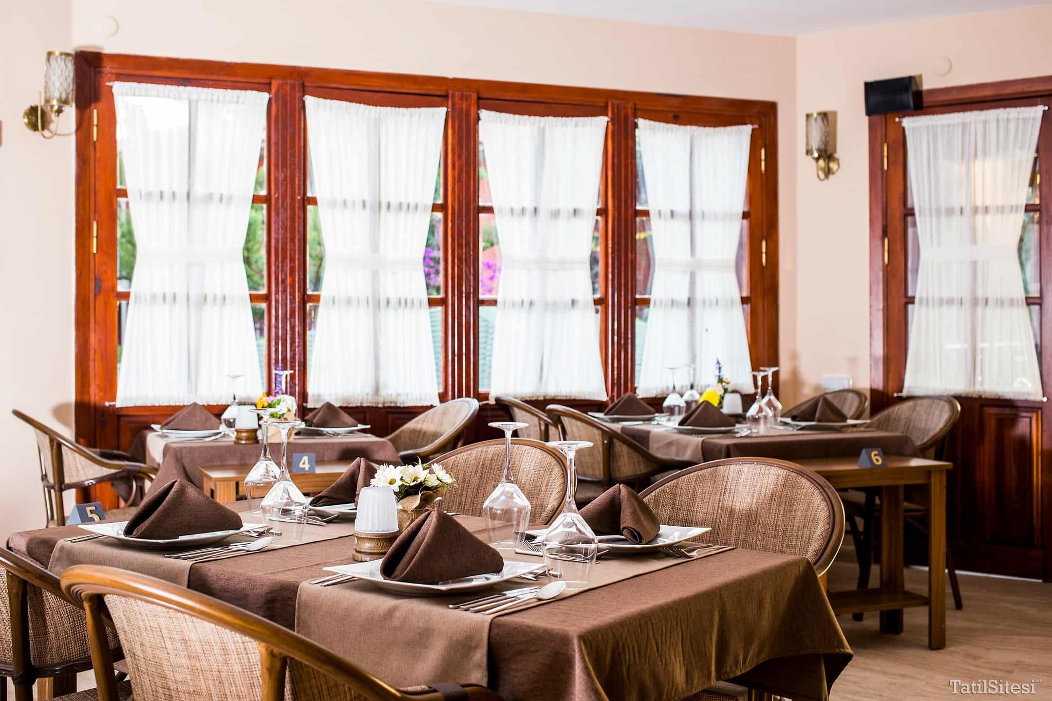 Sun City Hotel Beach Club 